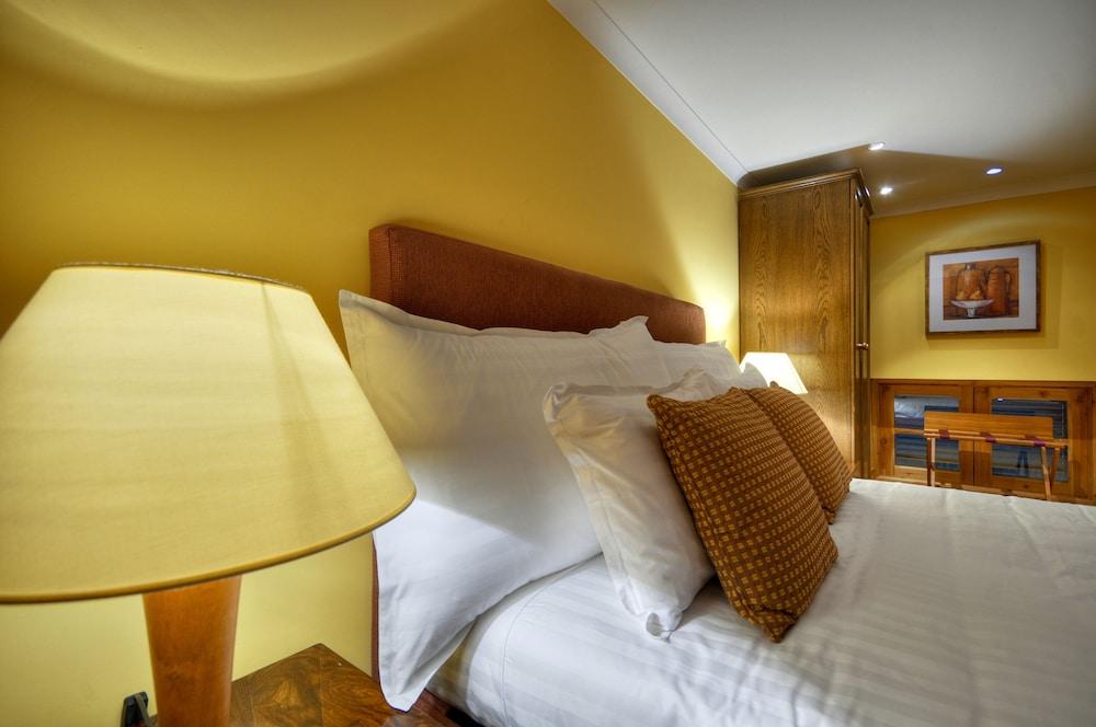 Ax Palazzo Capua Hotel Sliema Bagian luar foto