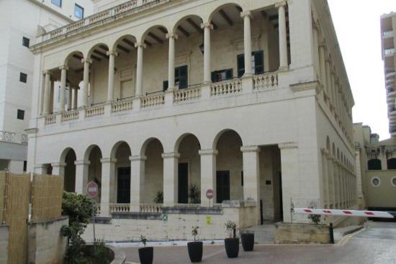 Ax Palazzo Capua Hotel Sliema Bagian luar foto