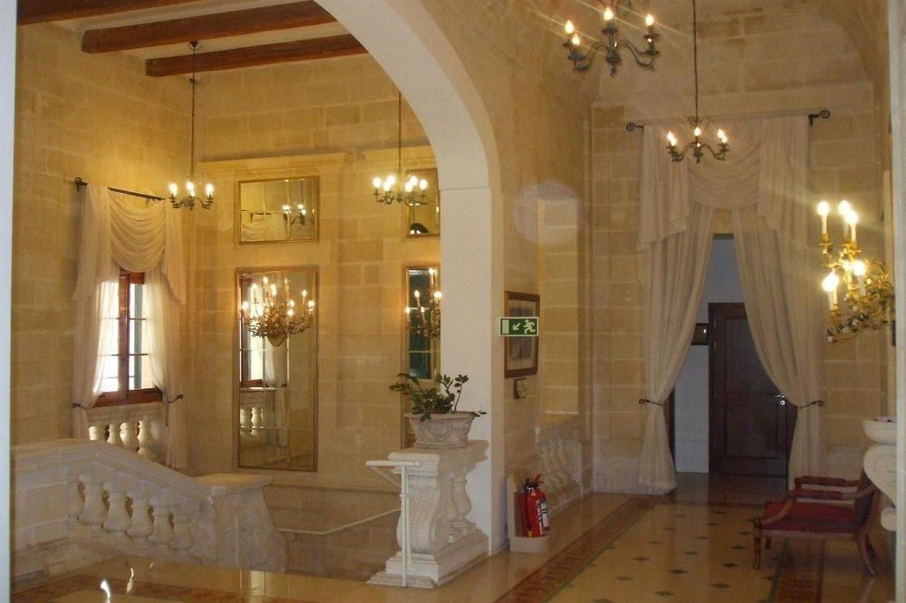 Ax Palazzo Capua Hotel Sliema Bagian luar foto