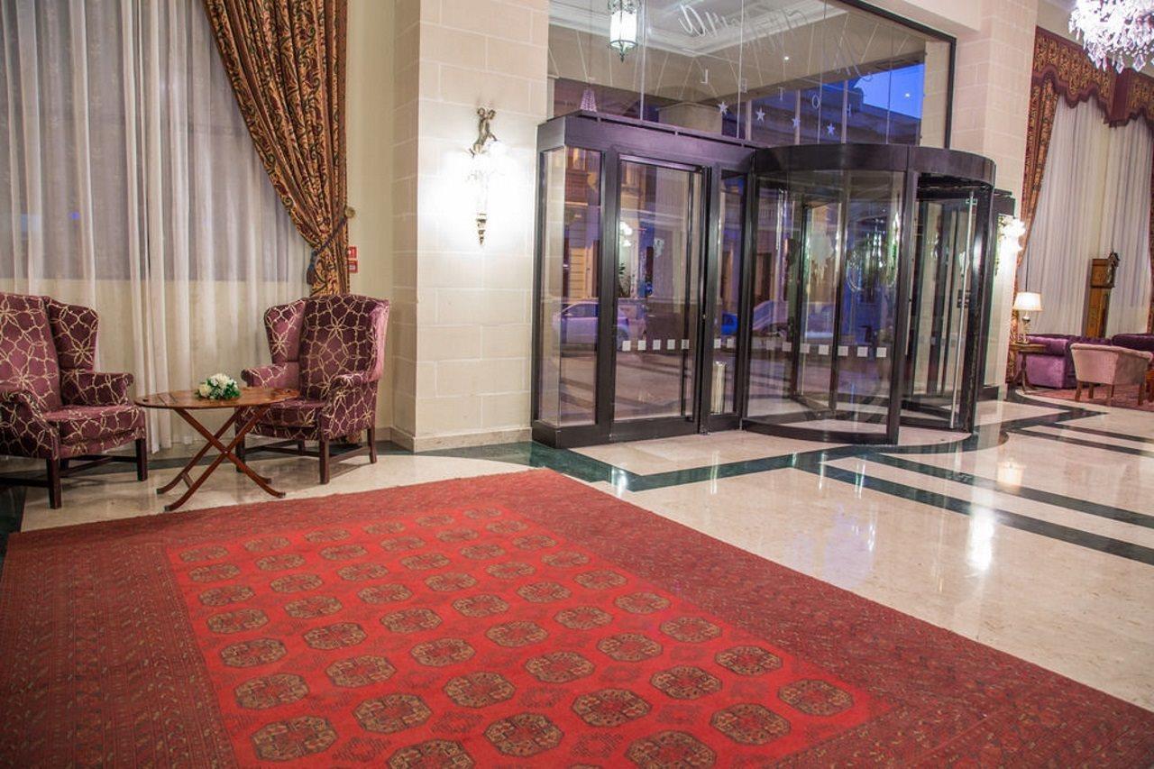 Ax Palazzo Capua Hotel Sliema Bagian luar foto