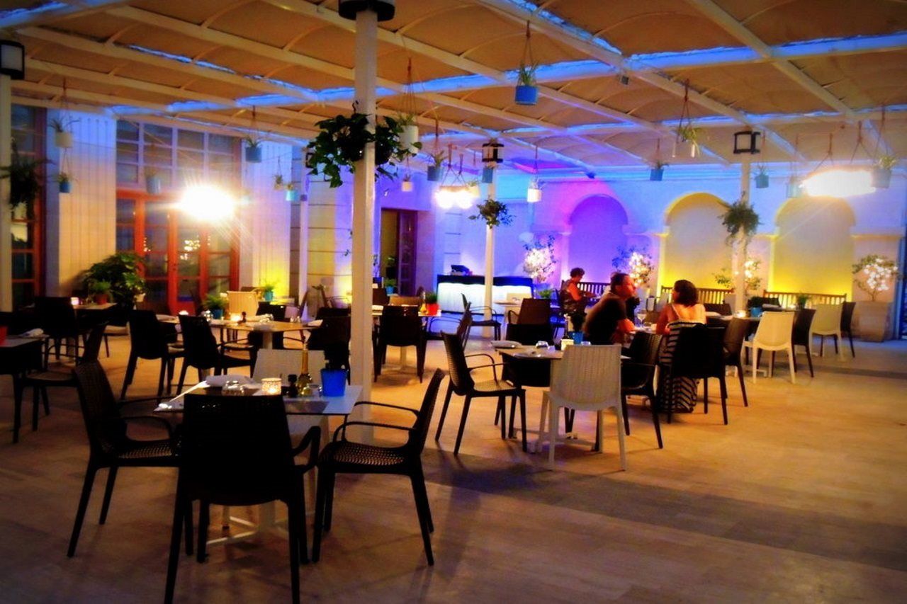 Ax Palazzo Capua Hotel Sliema Bagian luar foto