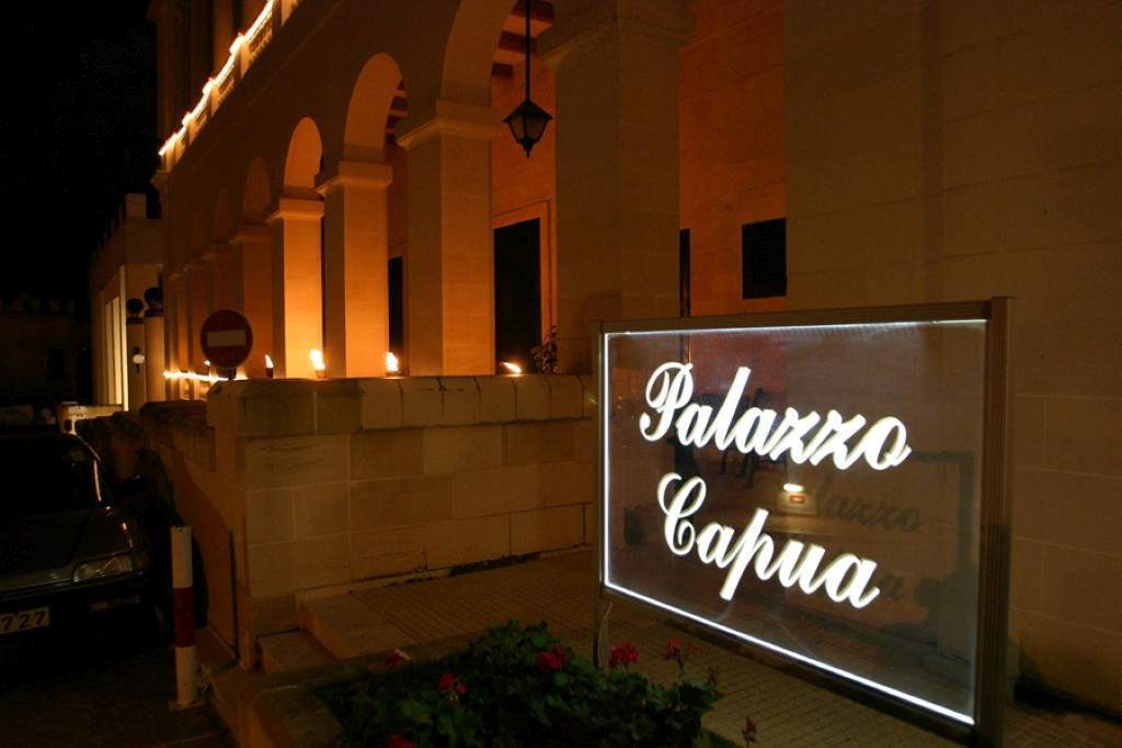 Ax Palazzo Capua Hotel Sliema Bagian luar foto